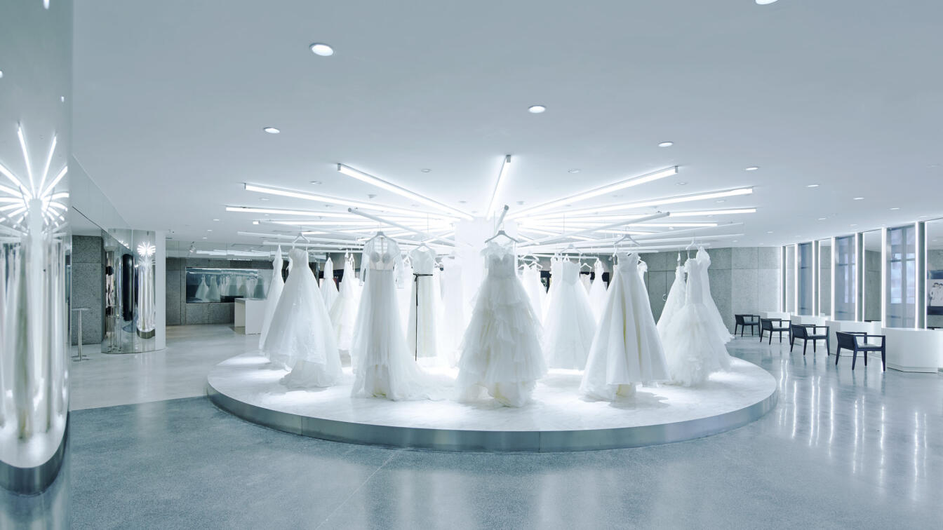 retail architecture, white interior, wedding exhibition, clou architects, beijing kuntai chaowai jiuxi