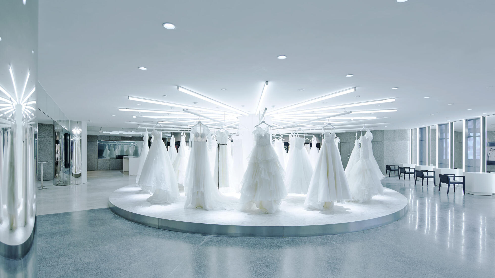 retail architecture, white interior, wedding exhibition, clou architects, beijing kuntai chaowai jiuxi
