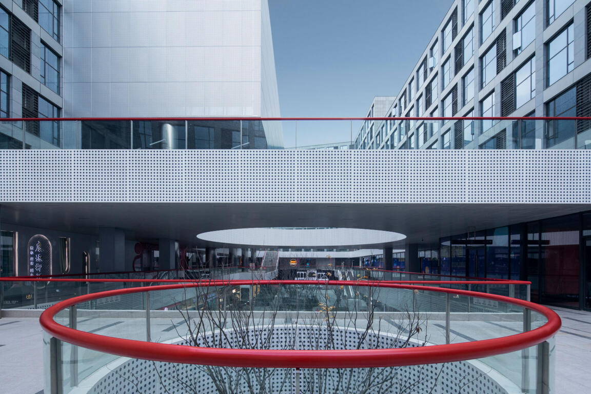 retail street, mixed use, sunken plaza, chengdu wuhou, clou architects