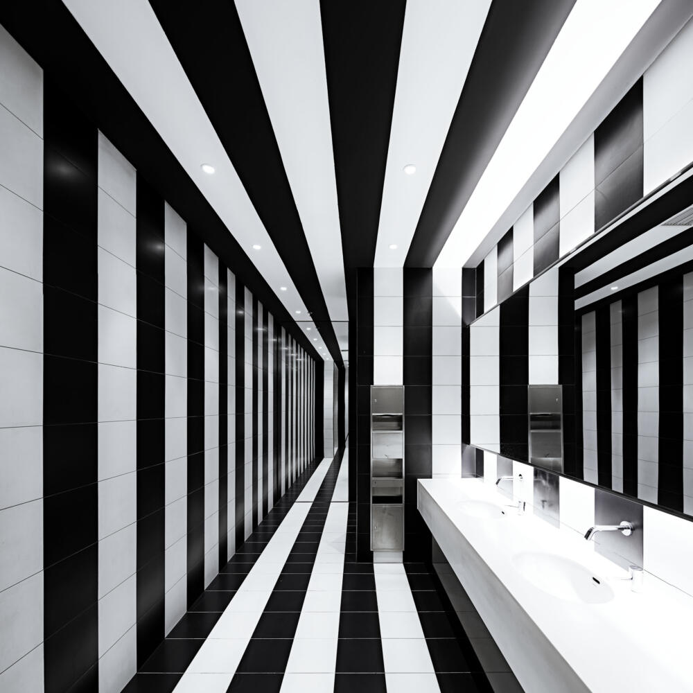 shopping mall washroom interior, stripes, shenyang rotterdam, clou architects